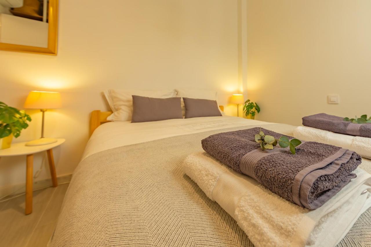 Near Beach, Cosy Terrace, Pool & Fibre Wifi